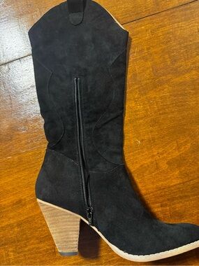 Mi.im Size 8 Western Style Black Suede Mid-Calf Boot